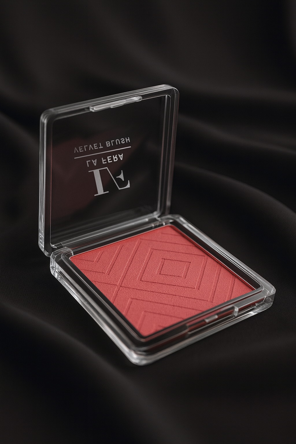 LA FERA VELVET BLUSH