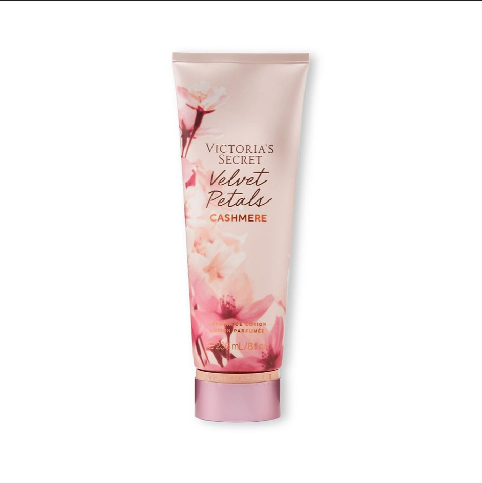 Victoria's Secret VELVET PETALS CASHMERE Body Lotion