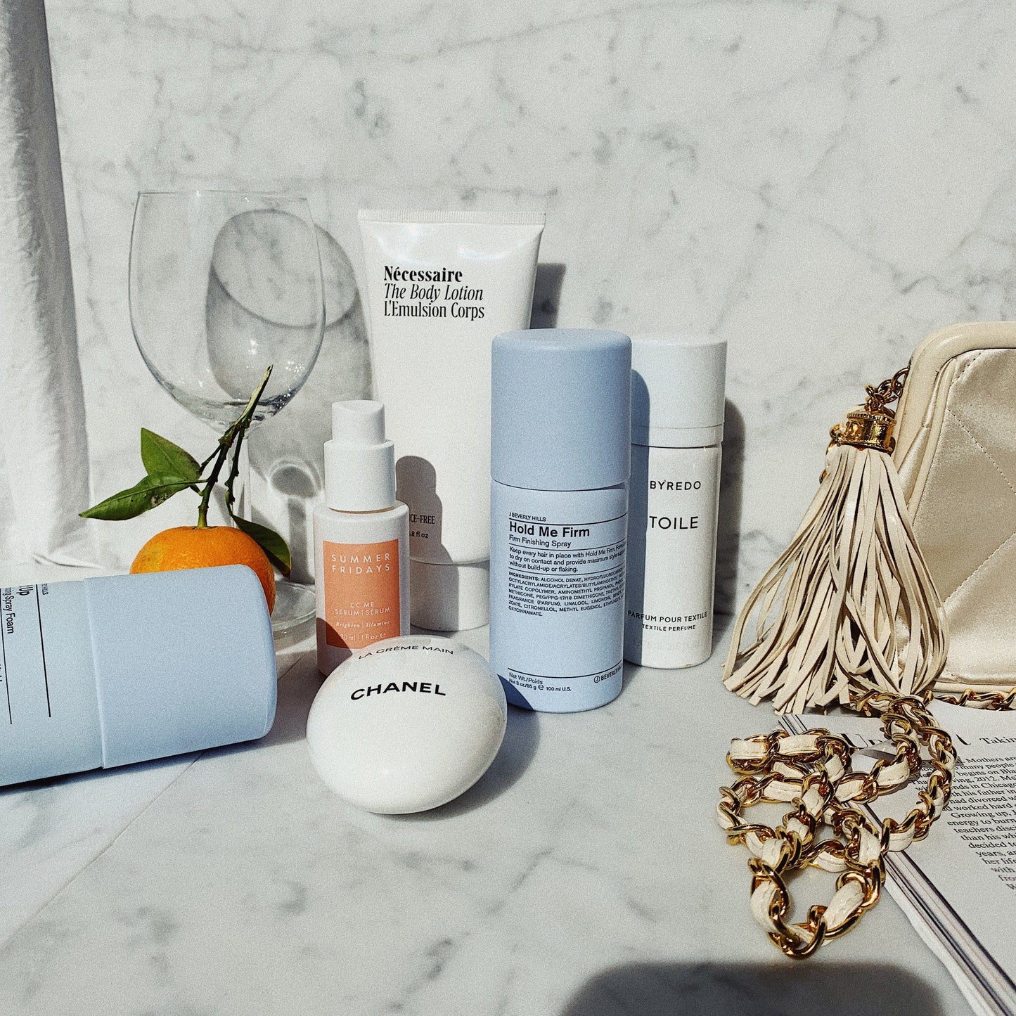 J Beverly Hills HOLD ME FIRM 89ml