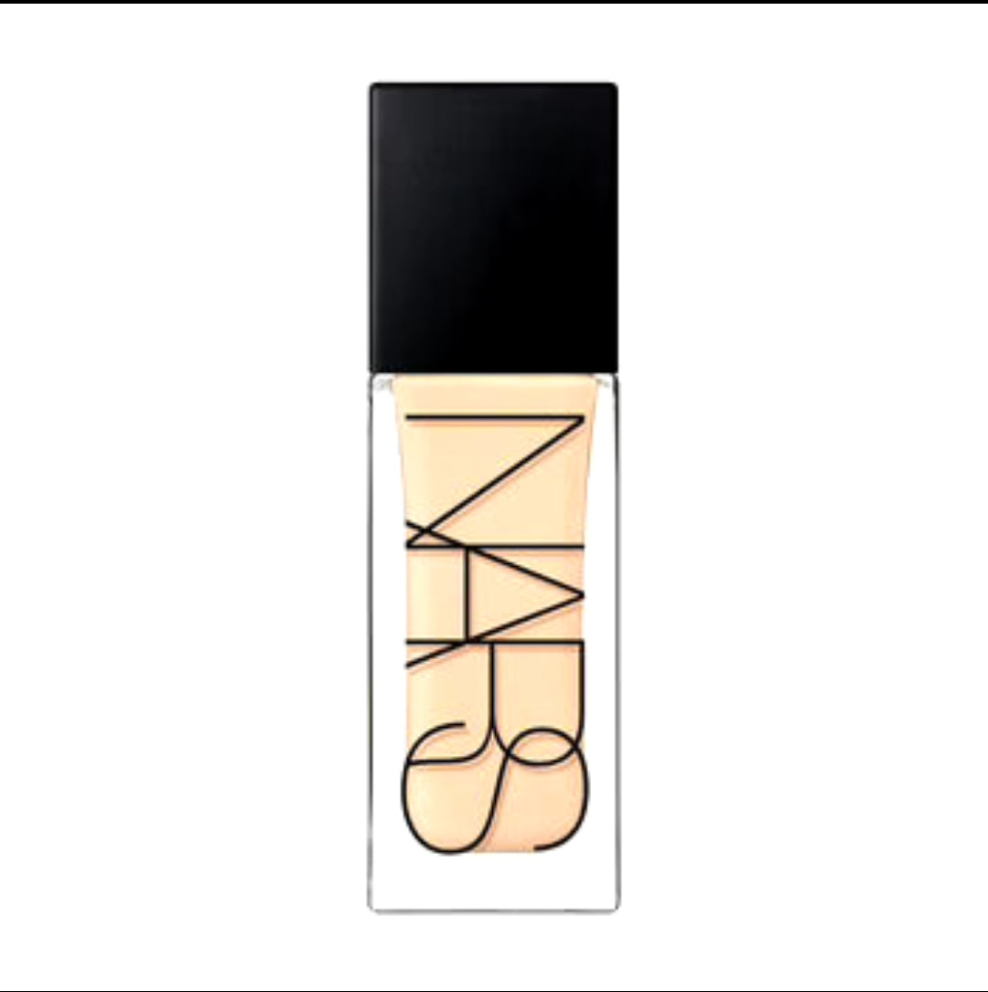 NARS Tinted Glow Booster Medium simos