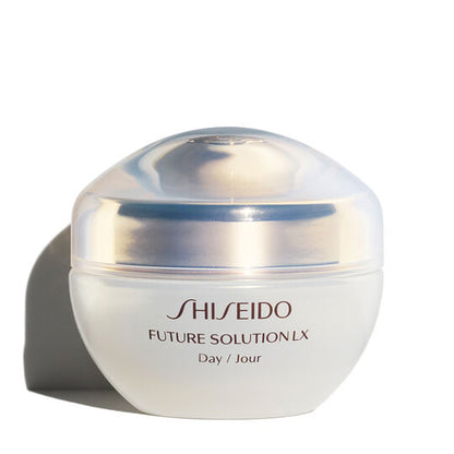 SHISEIDO Future Solution LX
Total Protective Cream SPF 20