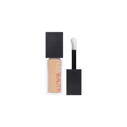 HUDA BEAUTY #FauxFilter Luminous Matte Concealer