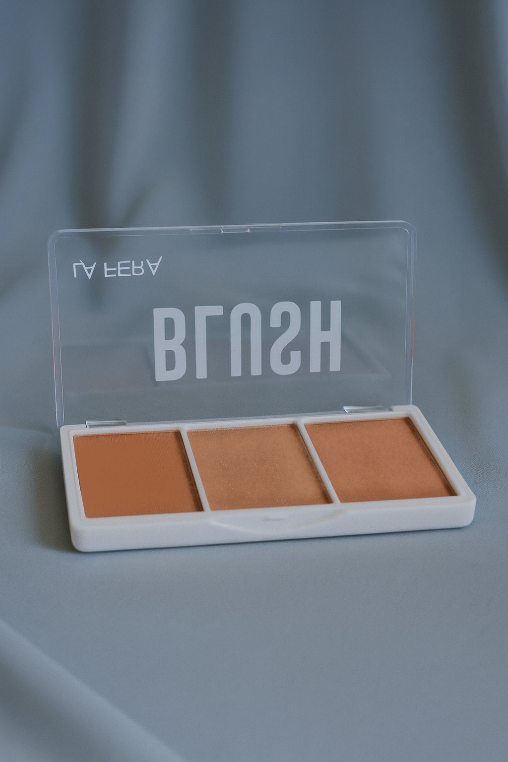 LA FERA COSMETICS BLUSH 2