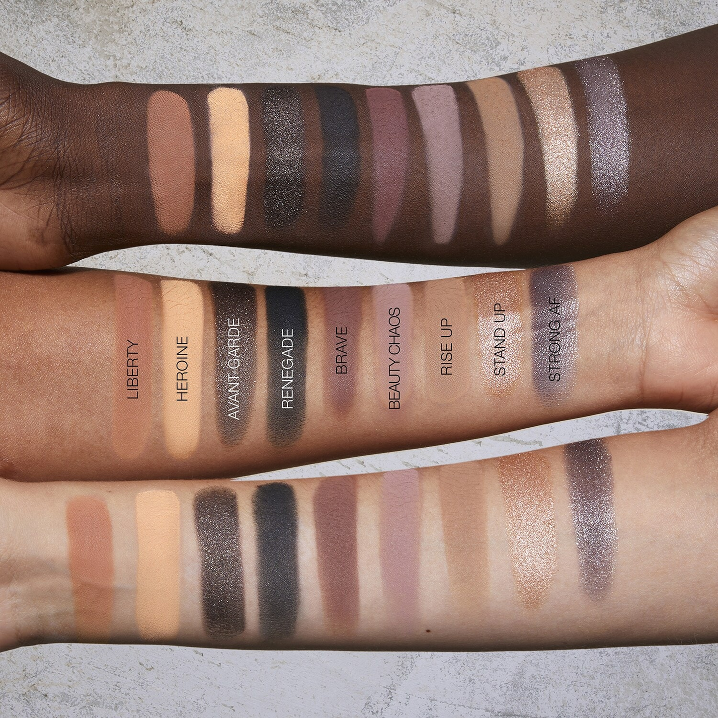 HUDA BEAUTY Pretty Grunge Eyeshadow Palette