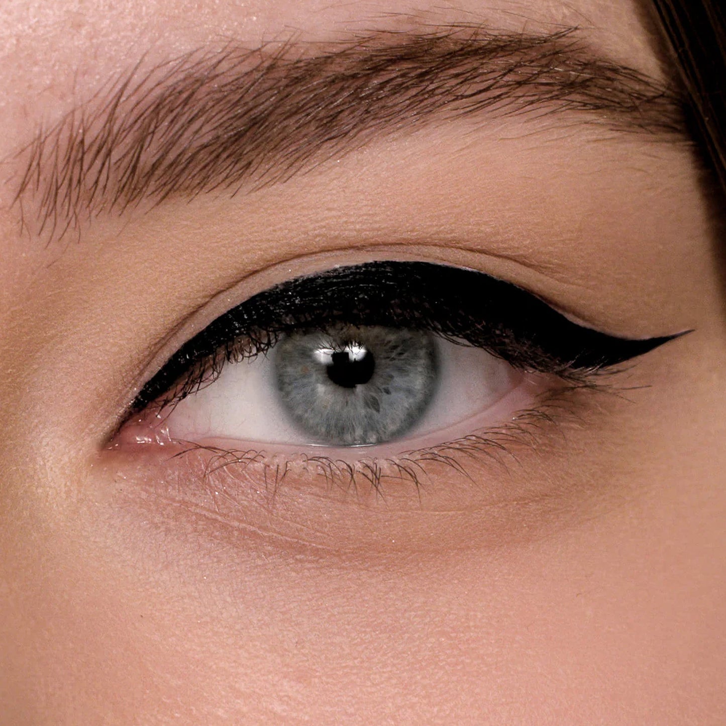 Velvet Love Long-Wear Gel Eyeliner